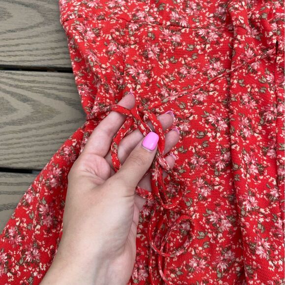 Free People all my love  medium red ditsy floral mini true wrap dress - Picture 9 of 10